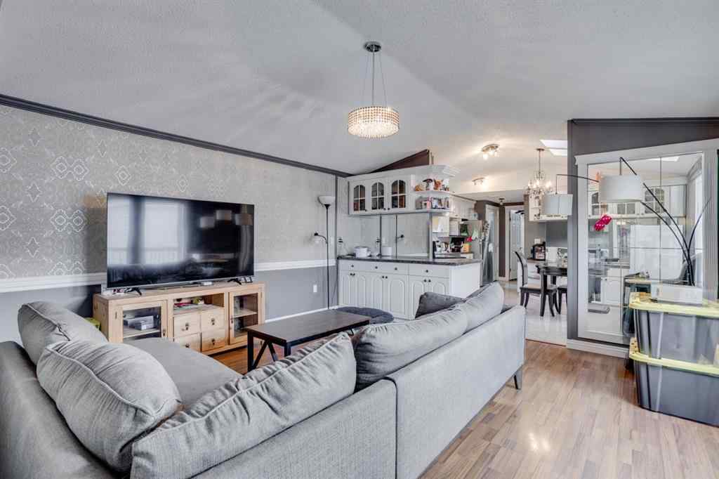 MLS® A2260284 - 252 Cree Road  in Timberlea Fort McMurray, Residential