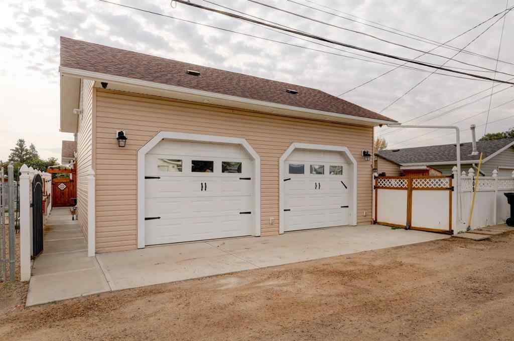 MLS® A2260285 - 409 12 Street E in Riverview Park Drumheller, Residential