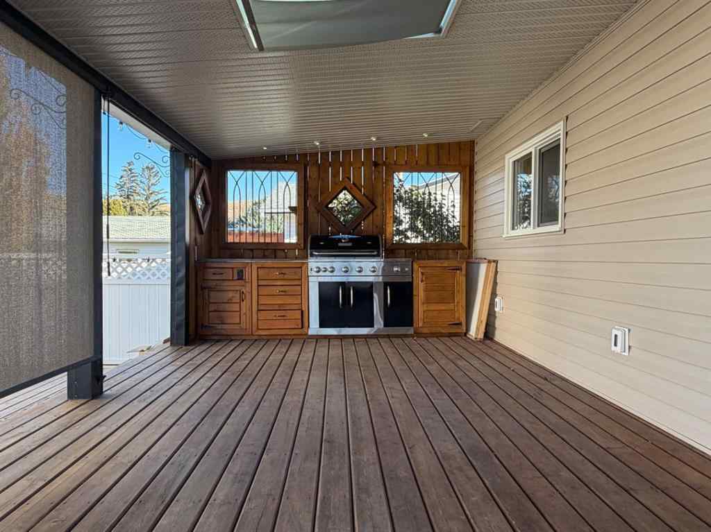 MLS® A2260285 - 409 12 Street E in Riverview Park Drumheller, Residential