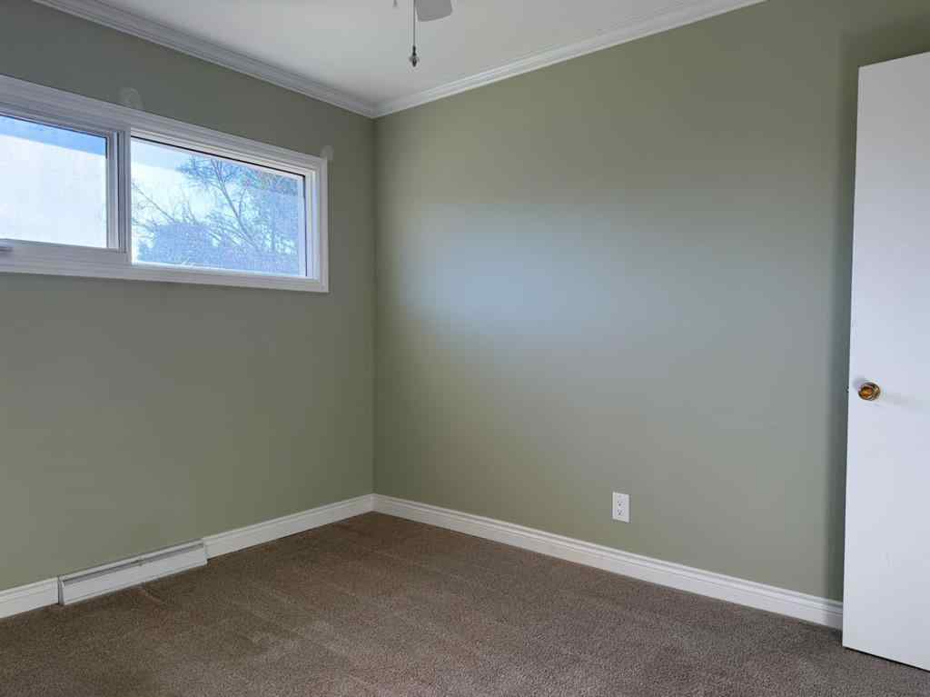 MLS® A2260285 - 409 12 Street E in Riverview Park Drumheller, Residential