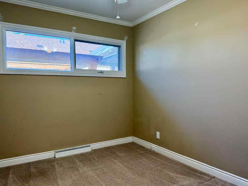 MLS® A2260285 - 409 12 Street E in Riverview Park Drumheller, Residential