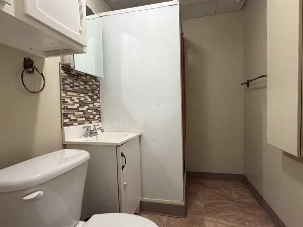 MLS® A2260285 - 409 12 Street E in Riverview Park Drumheller, Residential