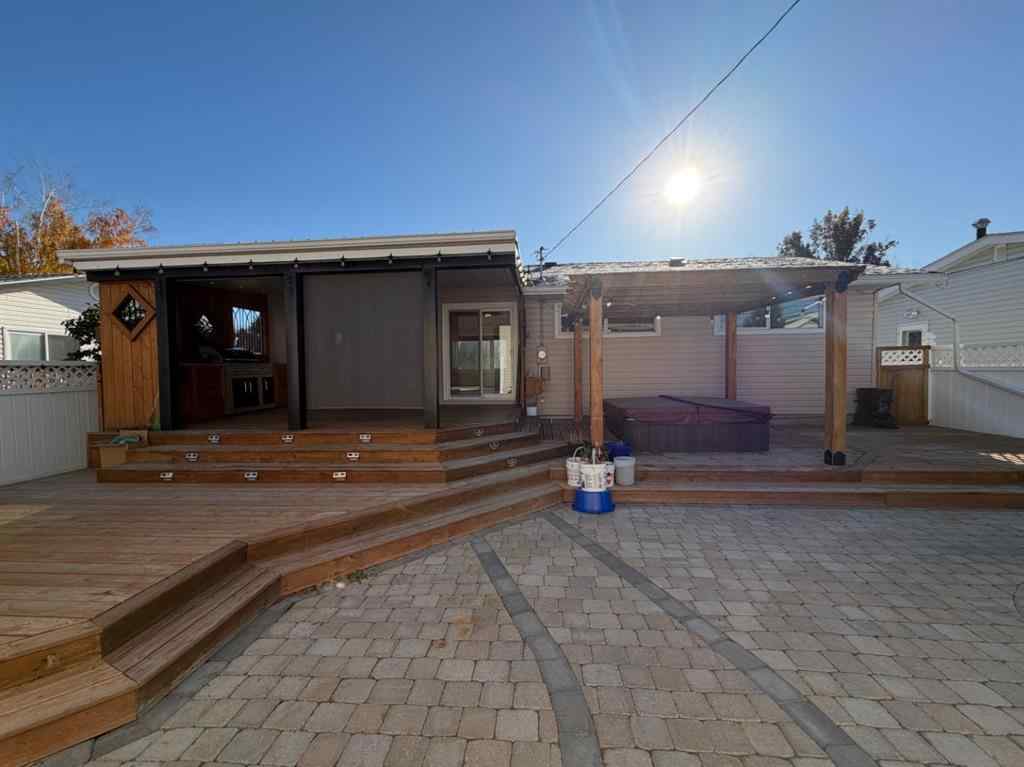 MLS® A2260285 - 409 12 Street E in Riverview Park Drumheller, Residential