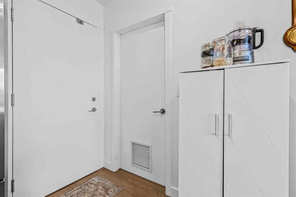 MLS® A2260286 - Unit #607 301 10 Street NW in Hillhurst Calgary, Residential