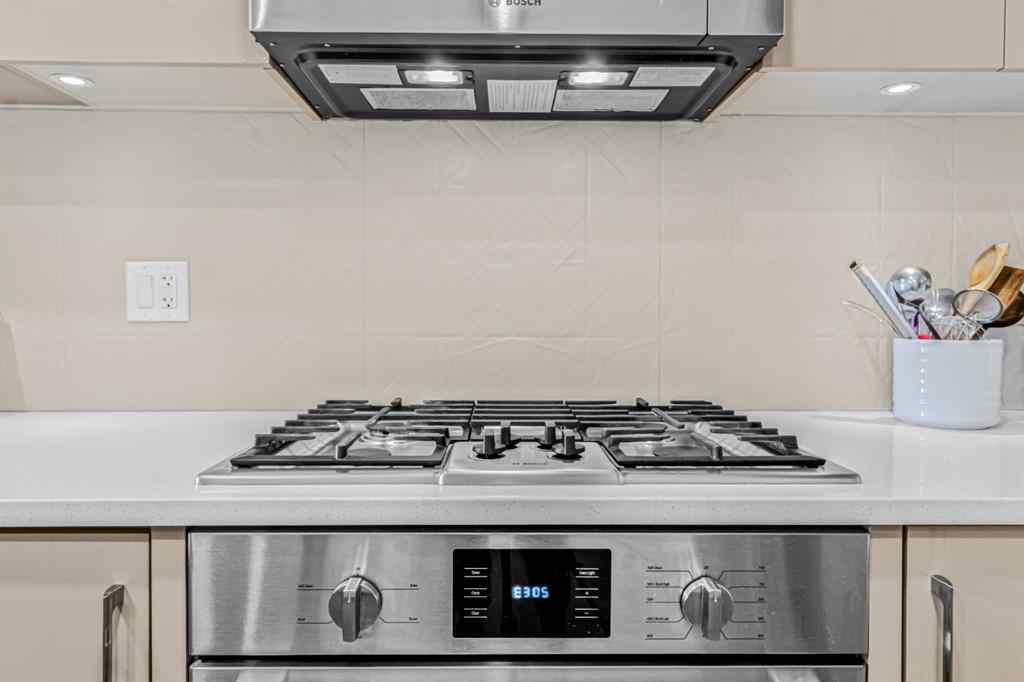 MLS® A2260286 - Unit #607 301 10 Street NW in Hillhurst Calgary, Residential