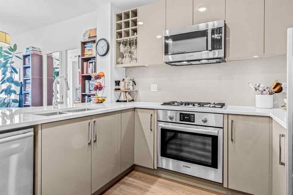 MLS® A2260286 - Unit #607 301 10 Street NW in Hillhurst Calgary, Residential