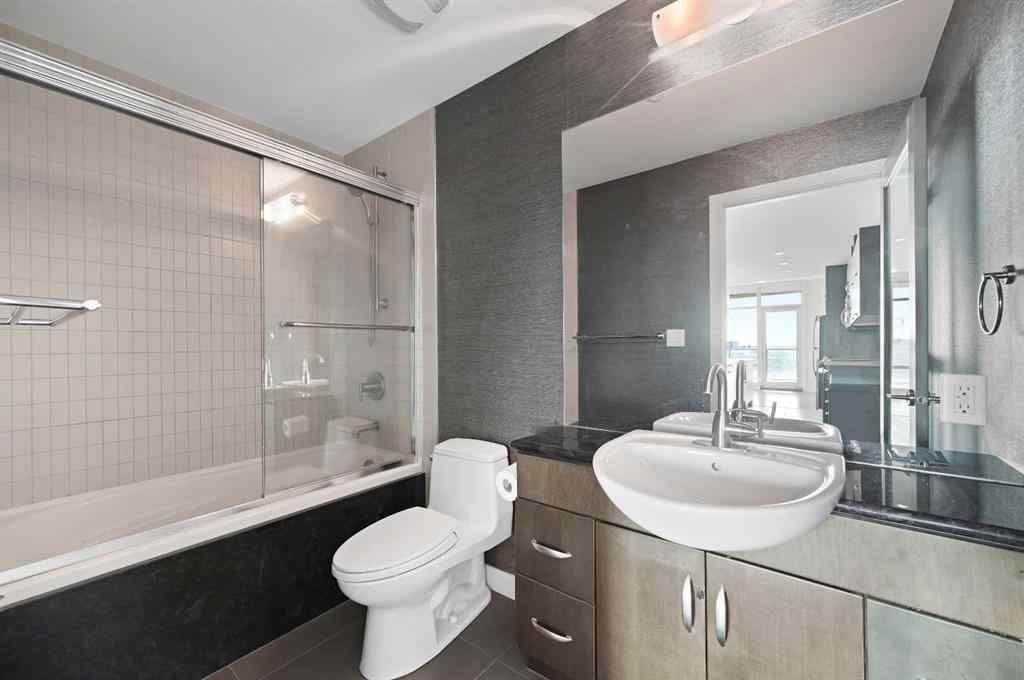 MLS® A2260294 - Unit #1401 530 12 Avenue SW in Beltline Calgary, Residential