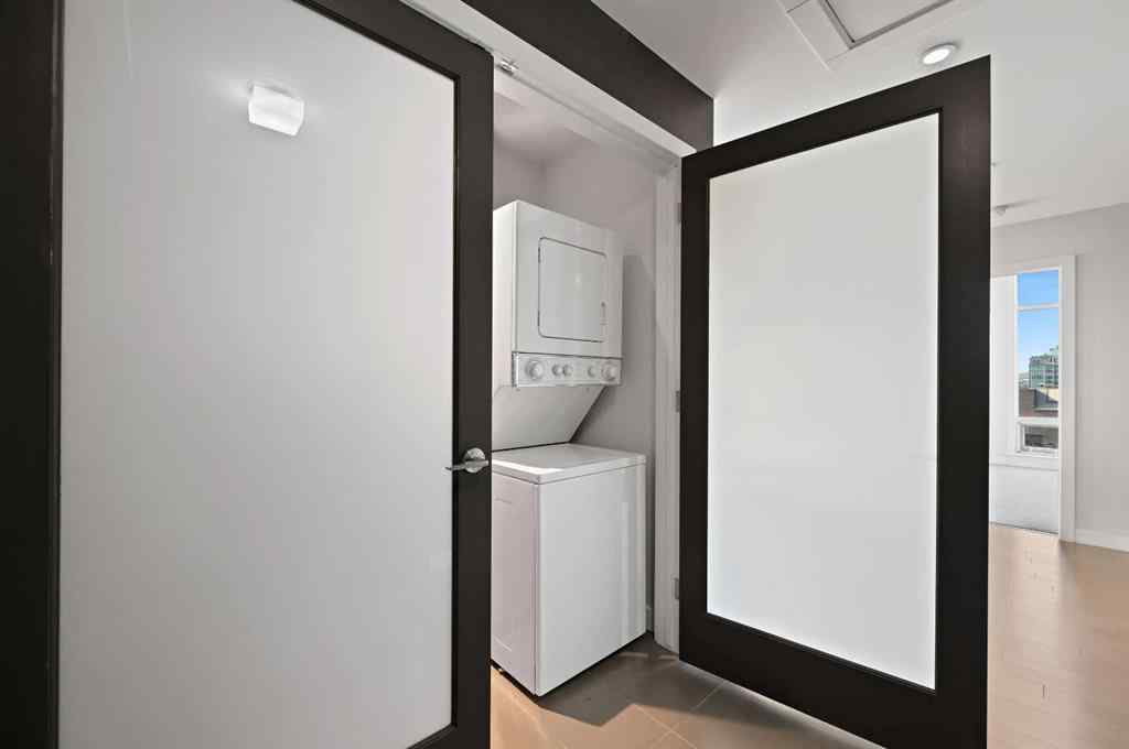 MLS® A2260294 - Unit #1401 530 12 Avenue SW in Beltline Calgary, Residential