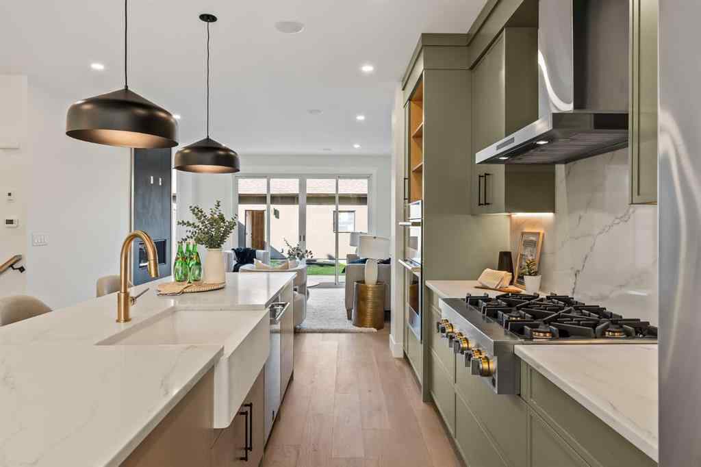 MLS® A2260299 - 2015 34 Street SW in Killarney/Glengarry Calgary, Residential