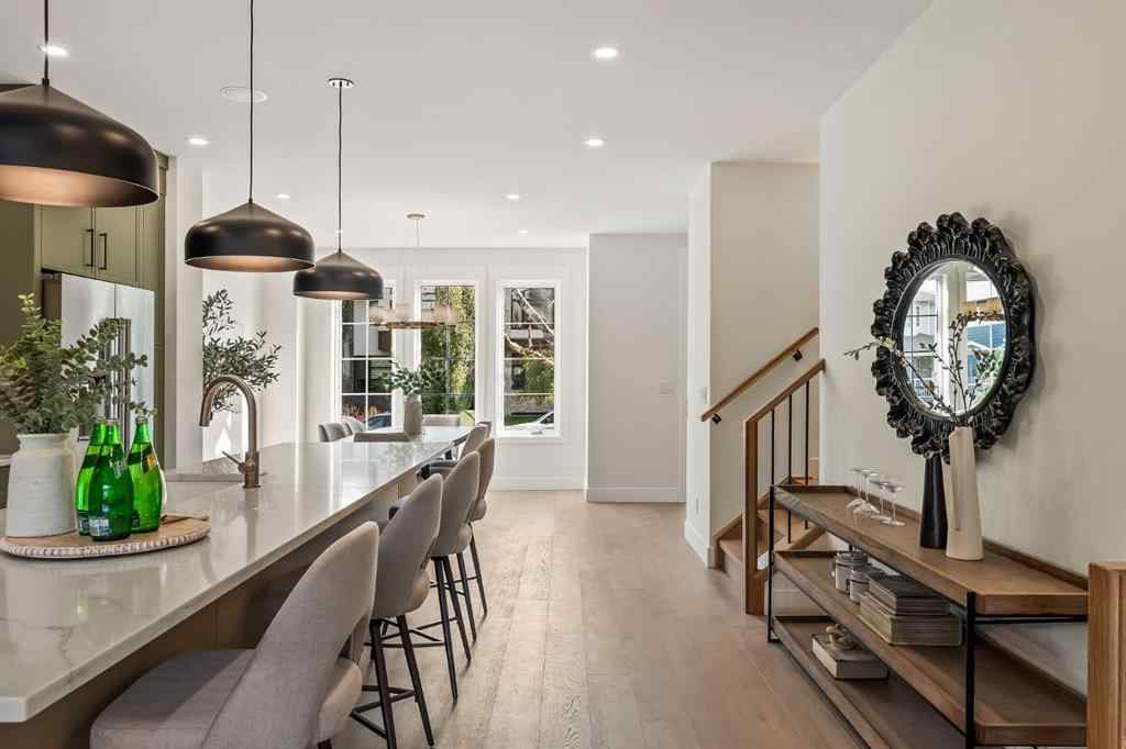 MLS® A2260299 - 2015 34 Street SW in Killarney/Glengarry Calgary, Residential