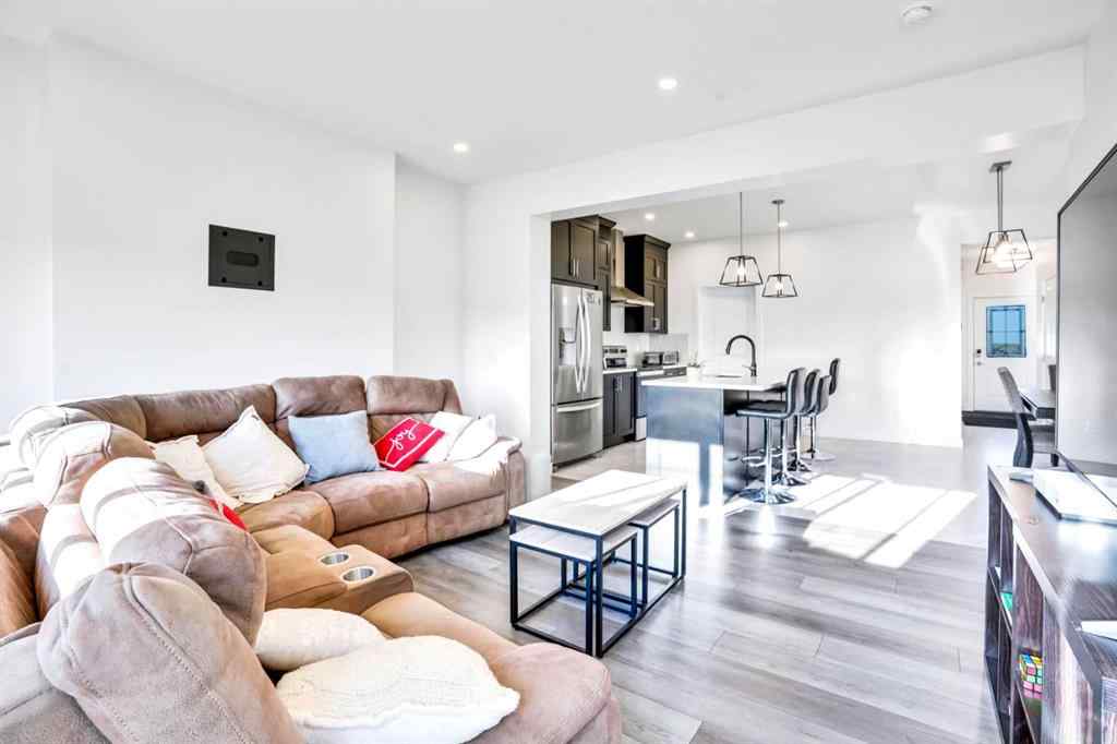 MLS® A2260300 - 1449 Bayview Point SW in Bayview Airdrie, Residential