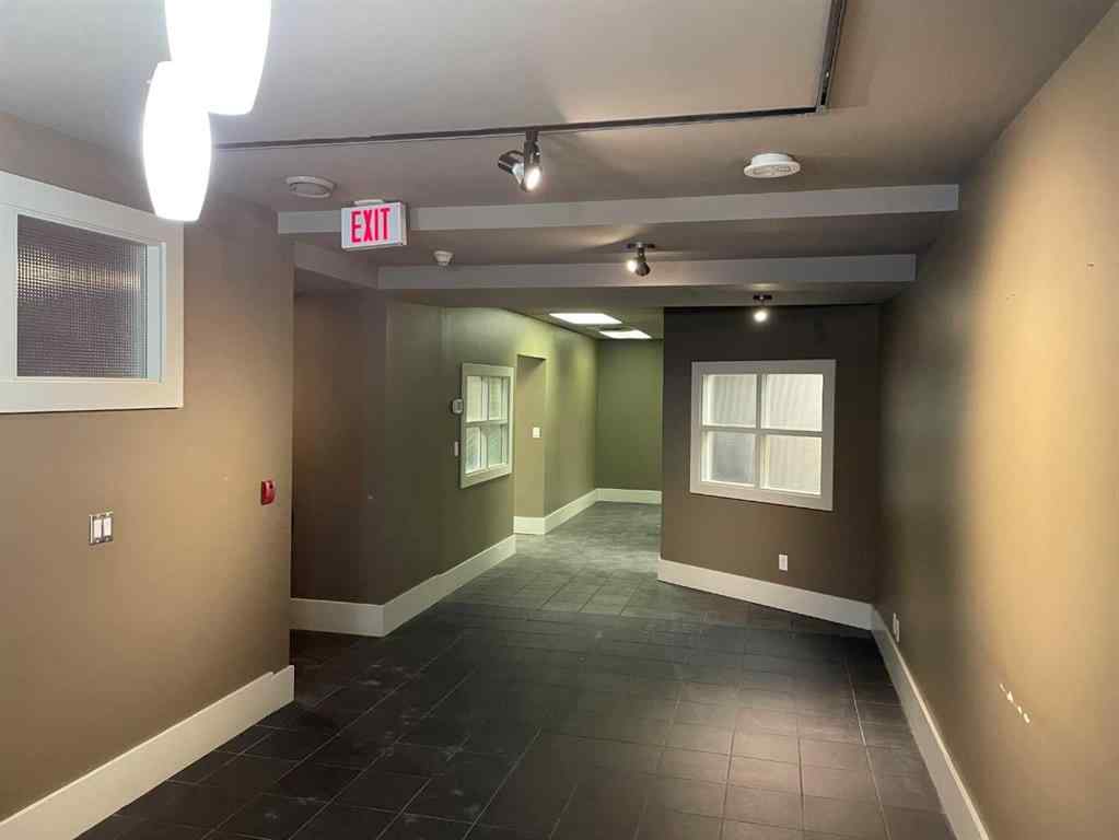 MLS® A2260302 - 1415 28 Street NE in Meridian Calgary, Commercial