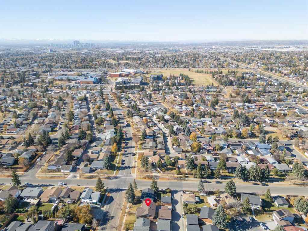 MLS® A2260304 - 6108 28 Avenue NE in Pineridge Calgary, Residential