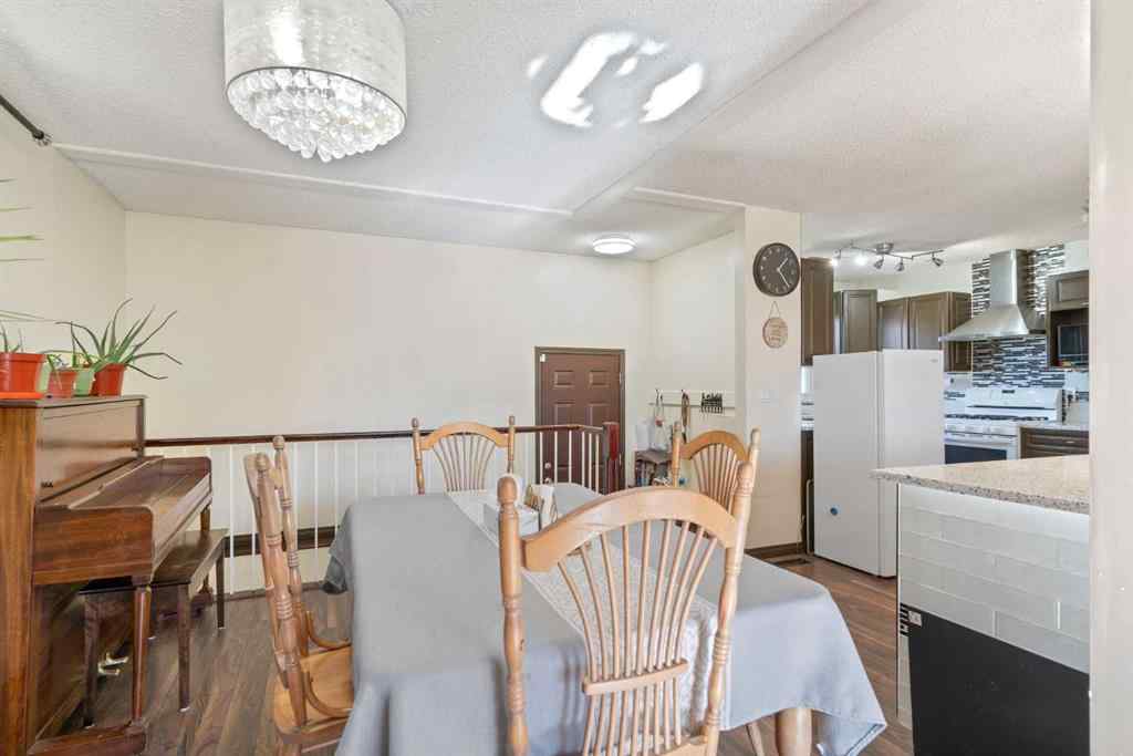 MLS® A2260304 - 6108 28 Avenue NE in Pineridge Calgary, Residential