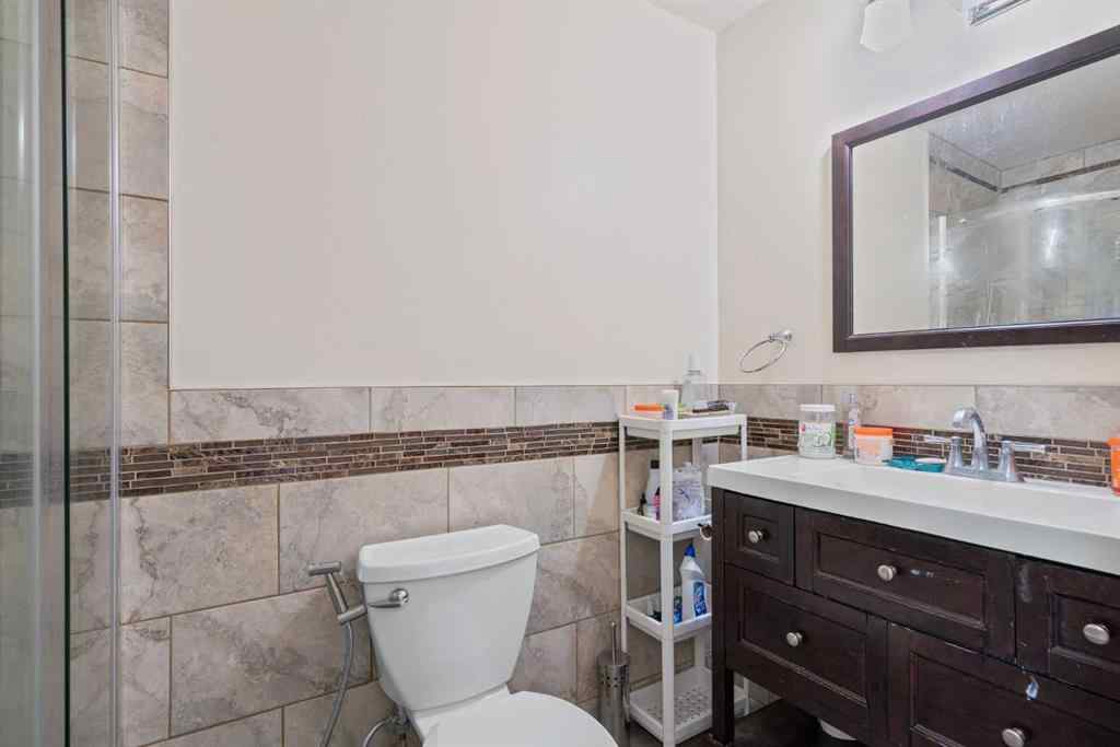 MLS® A2260304 - 6108 28 Avenue NE in Pineridge Calgary, Residential