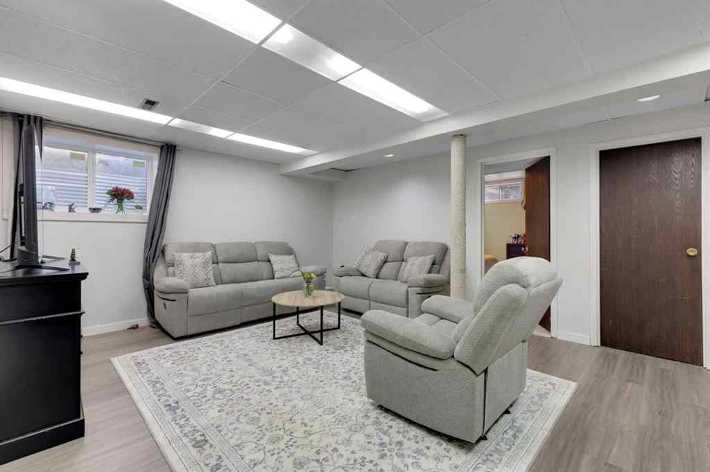 MLS® A2260307 - 12 Templehill Bay NE in Temple Calgary, Residential