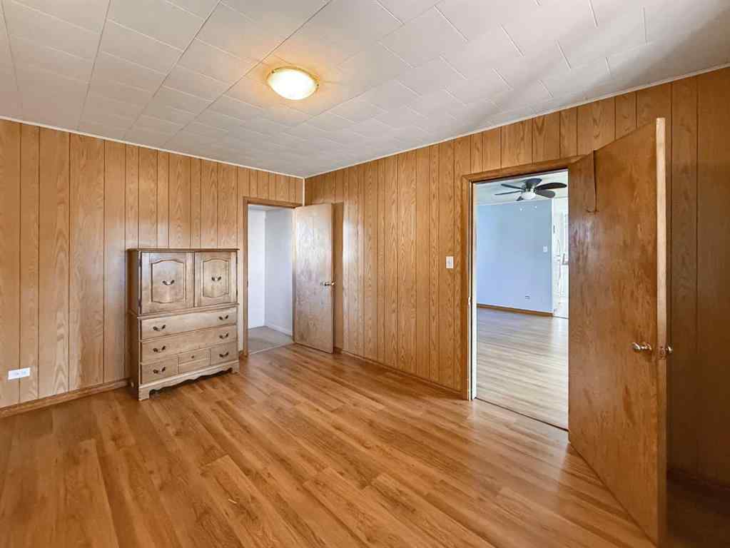 MLS® A2260308 - 5002 49 Avenue  in NONE Botha, Residential