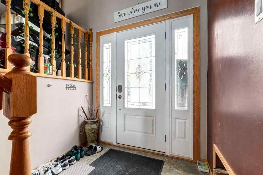 MLS® A2260325 - 7711 Bowcliffe Crescent NW in Bowness Calgary, Residential