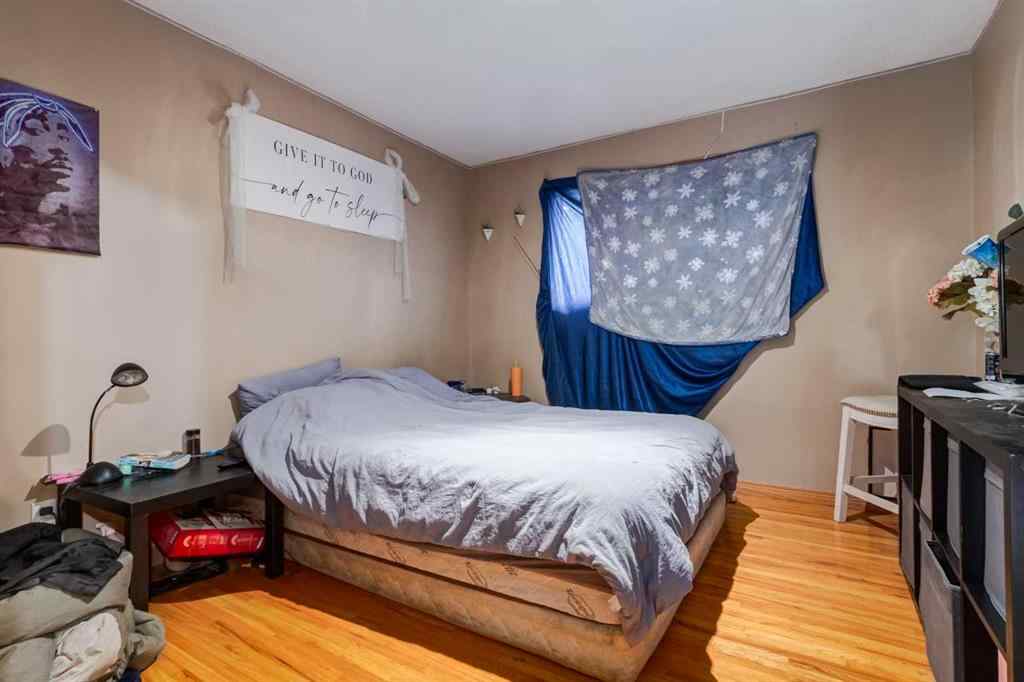 MLS® A2260325 - 7711 Bowcliffe Crescent NW in Bowness Calgary, Residential