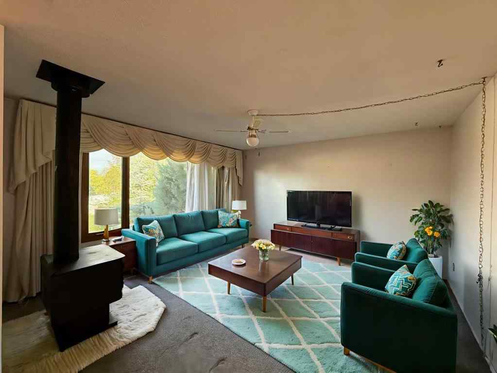 MLS® A2260326 - 4413 43 Street   in Riverside Ponoka, Residential