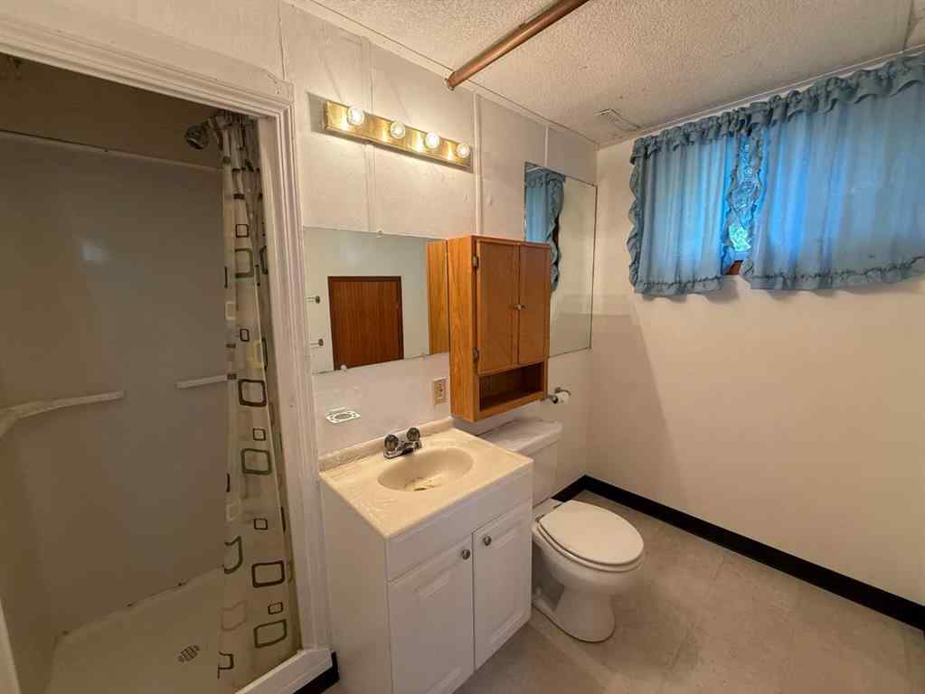 MLS® A2260326 - 4413 43 Street   in Riverside Ponoka, Residential