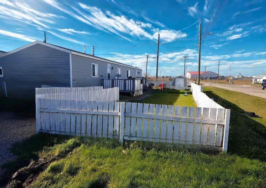 MLS® A2260327 - 10620 98A Street  in N/A Clairmont, Rental