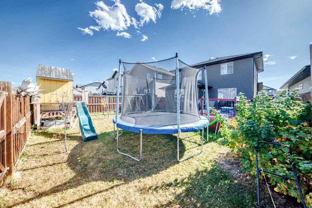 MLS® A2260329 - 20 Bowman Circle  in Beacon Hill Sylvan Lake, Residential