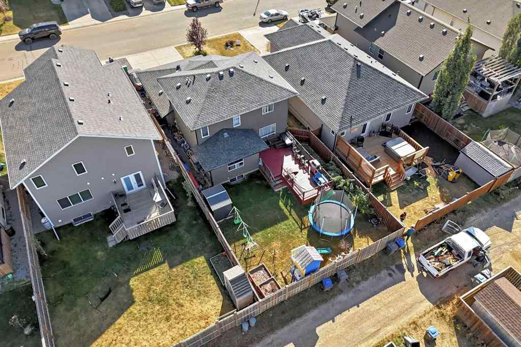 MLS® A2260329 - 20 Bowman Circle  in Beacon Hill Sylvan Lake, Residential