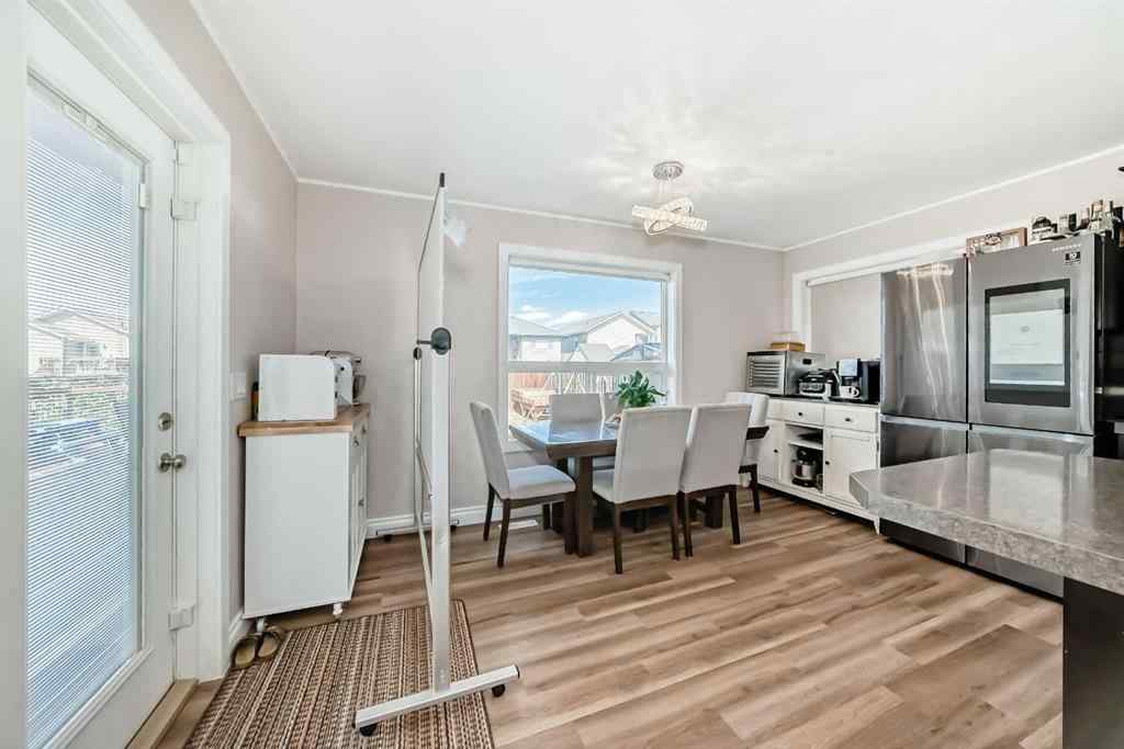 MLS® A2260329 - 20 Bowman Circle  in Beacon Hill Sylvan Lake, Residential