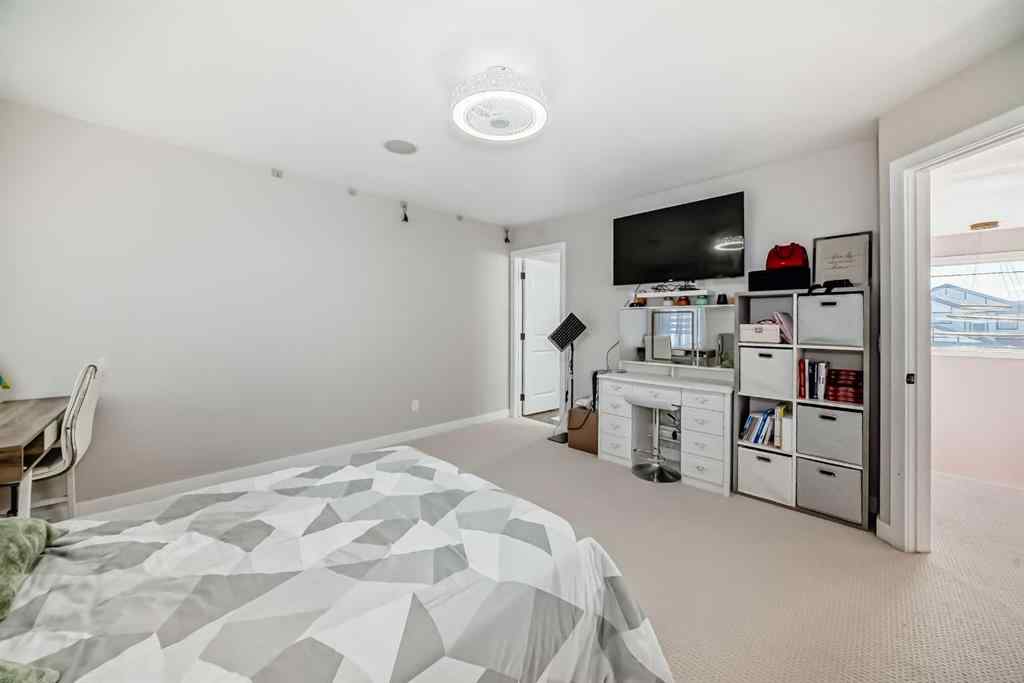 MLS® A2260329 - 20 Bowman Circle  in Beacon Hill Sylvan Lake, Residential