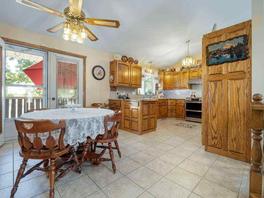 MLS® A2260331 - 27 Erminerun Place N in Uplands Lethbridge, Residential