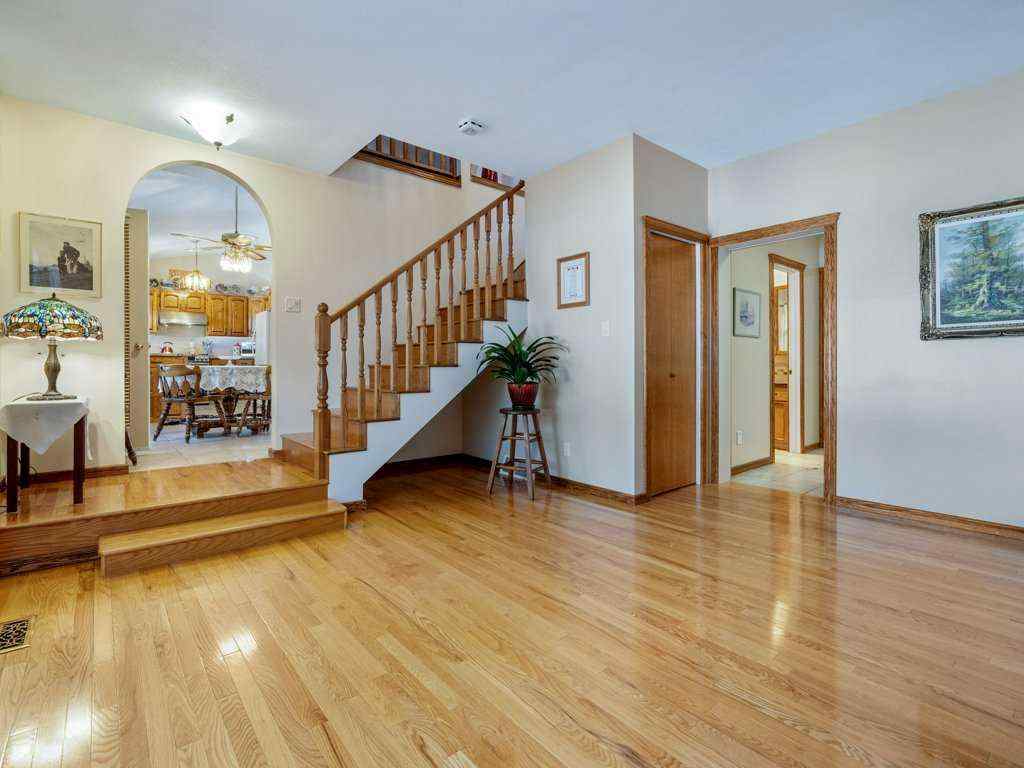 MLS® A2260331 - 27 Erminerun Place N in Uplands Lethbridge, Residential