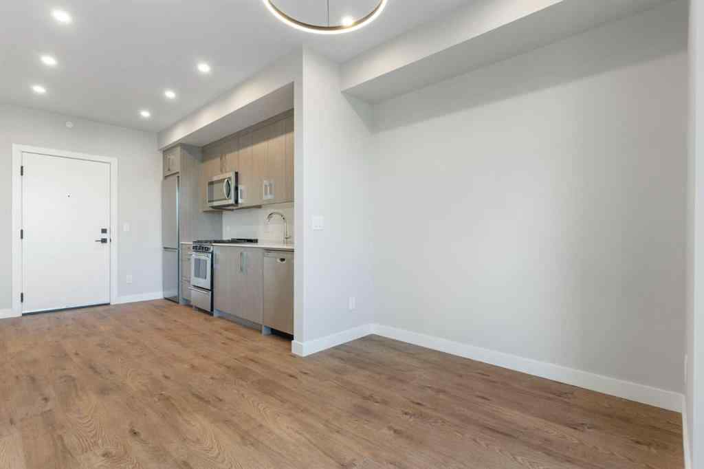 MLS® A2260336 - Unit #451 110 18A Street NW in West Hillhurst Calgary, Residential