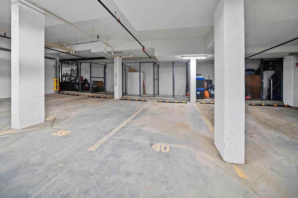 MLS® A2260338 - Unit #403 205 Spring Creek Common SW in Springbank Hill Calgary, Residential