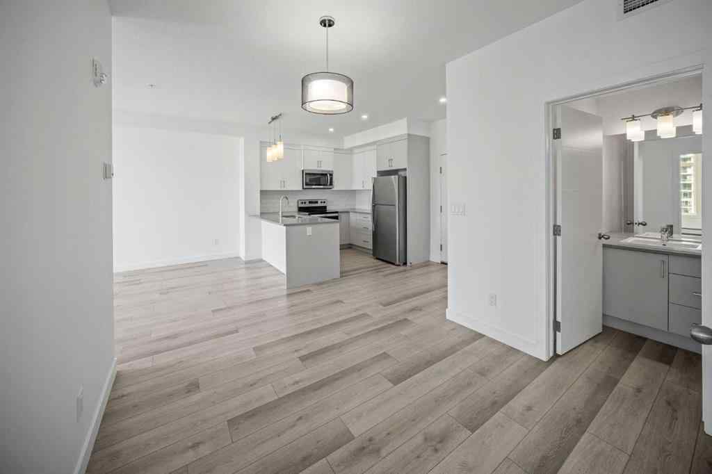 MLS® A2260338 - Unit #403 205 Spring Creek Common SW in Springbank Hill Calgary, Residential