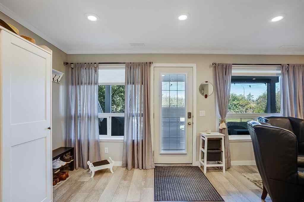 MLS® A2260340 - 211 Lineham Acres Close NW in Lineham Acres High River, Residential