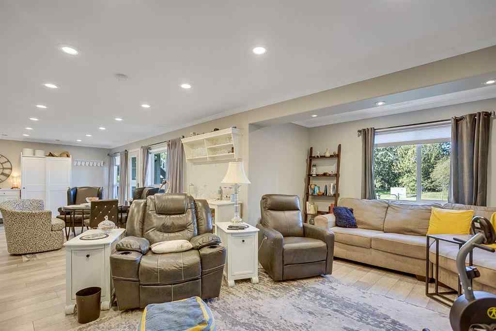 MLS® A2260340 - 211 Lineham Acres Close NW in Lineham Acres High River, Residential