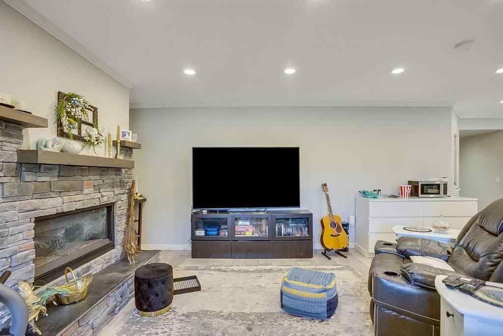 MLS® A2260340 - 211 Lineham Acres Close NW in Lineham Acres High River, Residential