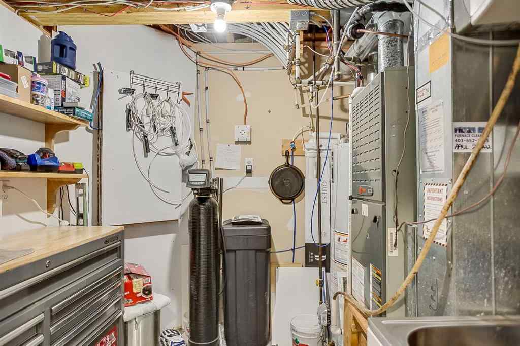 MLS® A2260340 - 211 Lineham Acres Close NW in Lineham Acres High River, Residential