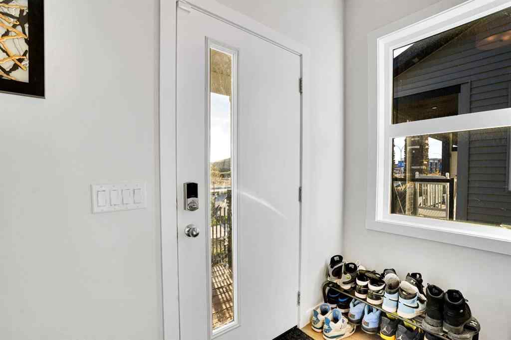 MLS® A2260344 - 514 Wolf Willow Boulevard SE in Wolf Willow Calgary, Residential