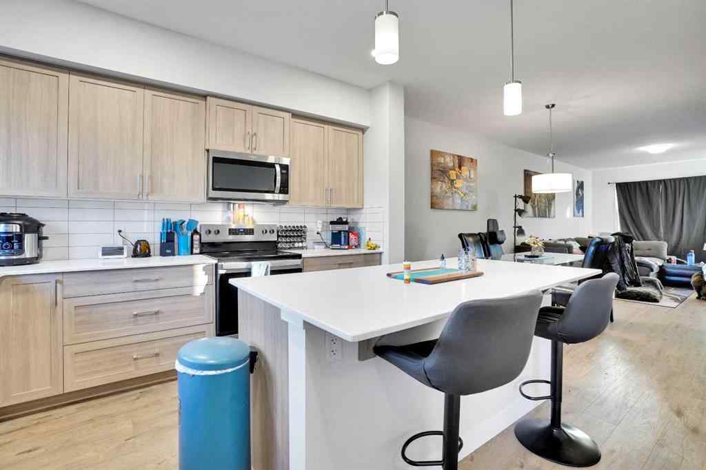 MLS® A2260344 - 514 Wolf Willow Boulevard SE in Wolf Willow Calgary, Residential