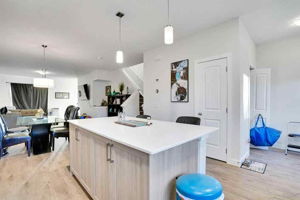 MLS® A2260344 - 514 Wolf Willow Boulevard SE in Wolf Willow Calgary, Residential