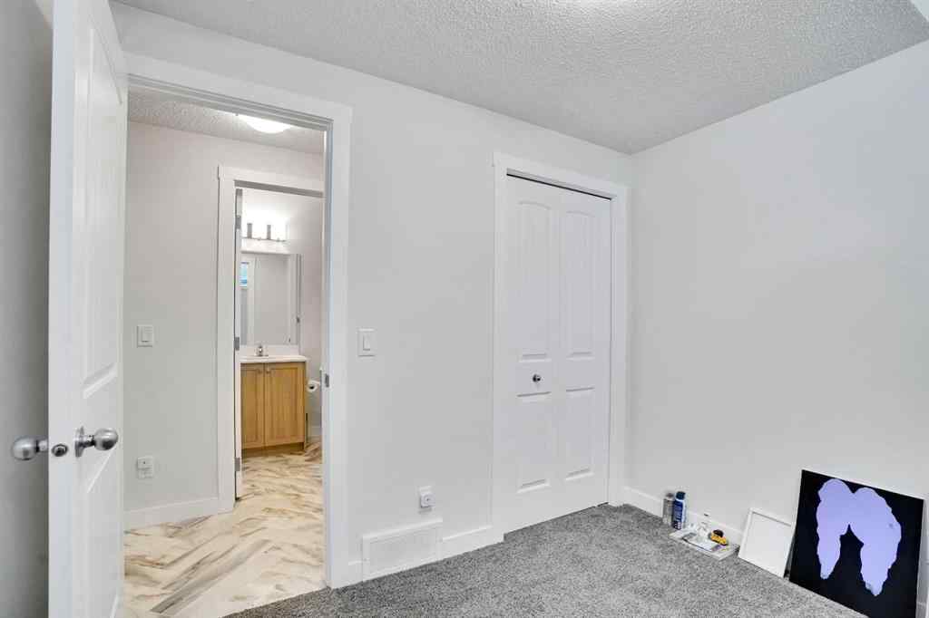 MLS® A2260344 - 514 Wolf Willow Boulevard SE in Wolf Willow Calgary, Residential