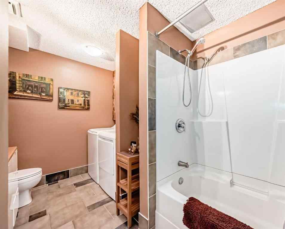 MLS® A2260348 - Unit #1210 60 Glamis Drive SW in Glamorgan Calgary, Residential