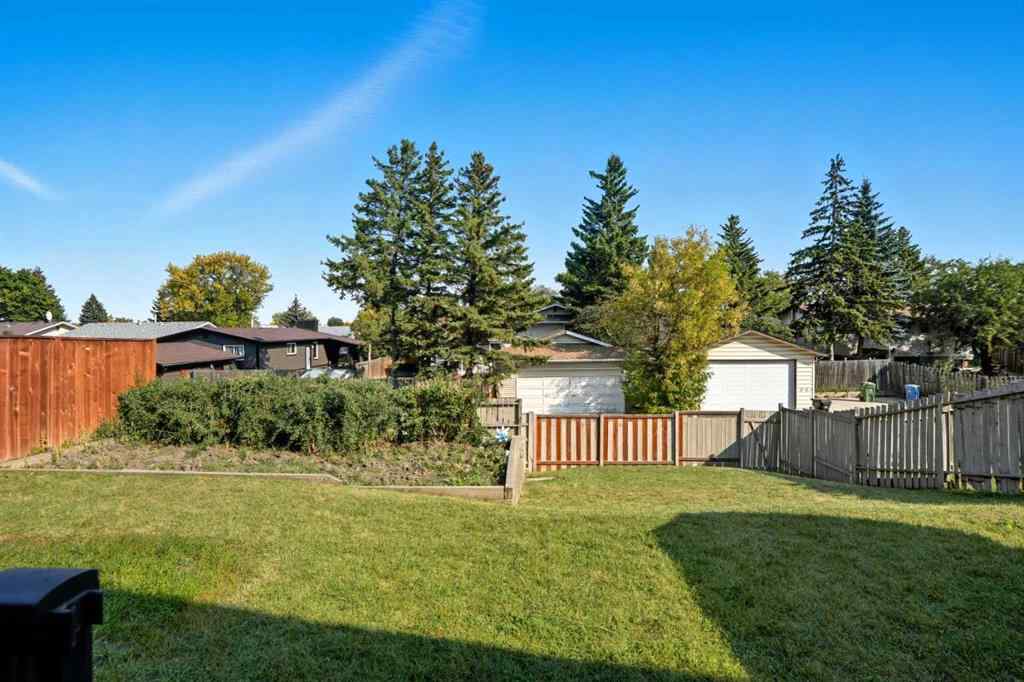 MLS® A2260352 - 224 Whitestone Crescent NE in Whitehorn Calgary, Residential