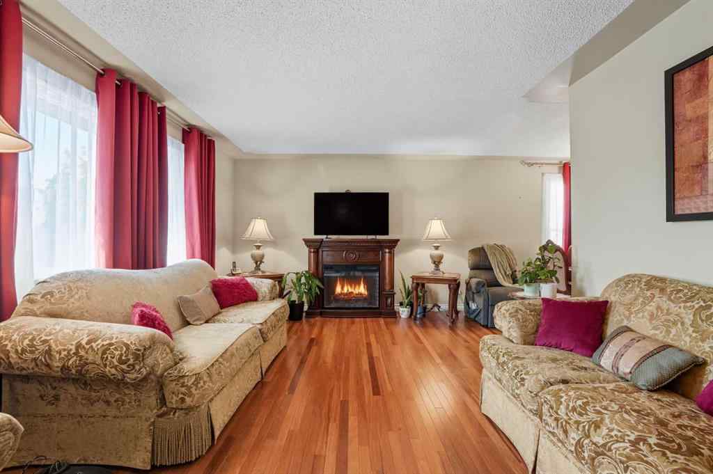 MLS® A2260352 - 224 Whitestone Crescent NE in Whitehorn Calgary, Residential