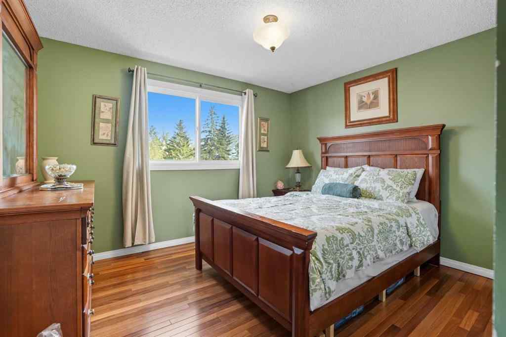 MLS® A2260352 - 224 Whitestone Crescent NE in Whitehorn Calgary, Residential