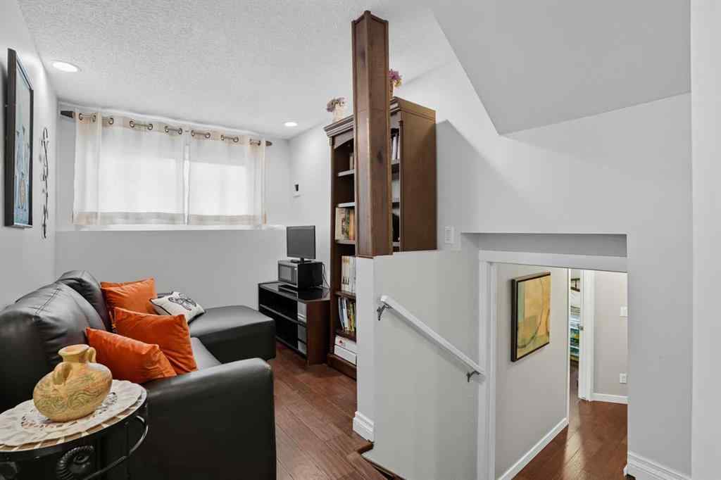 MLS® A2260352 - 224 Whitestone Crescent NE in Whitehorn Calgary, Residential