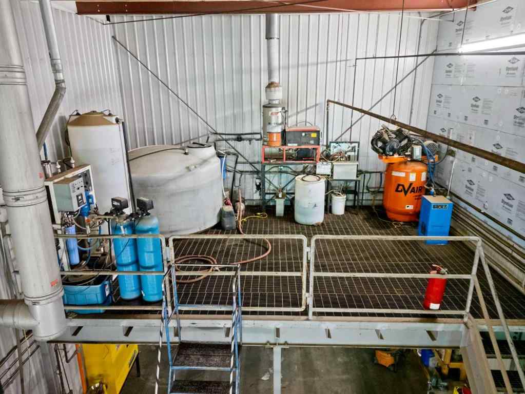 MLS® A2260358 - 259 Burnt Park Drive  in Burnt Lake Indust. Park Rural Red Deer County, Commercial