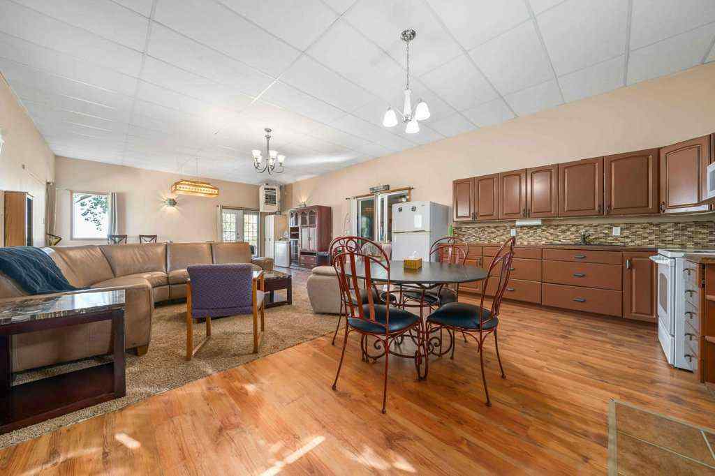 MLS® A2260360 - 12323 Range Road 74   in NONE Rural Cypress County, Residential